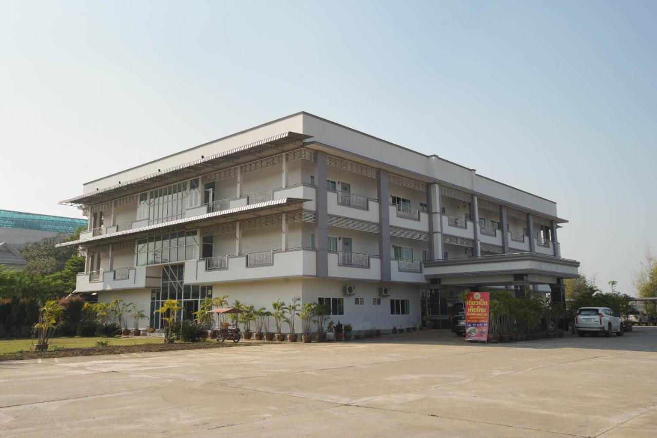 Oyo 75394 Sakthong Grand Hotel Chiang Khong Exterior photo