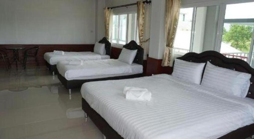 Oyo 75394 Sakthong Grand Hotel Chiang Khong Exterior photo